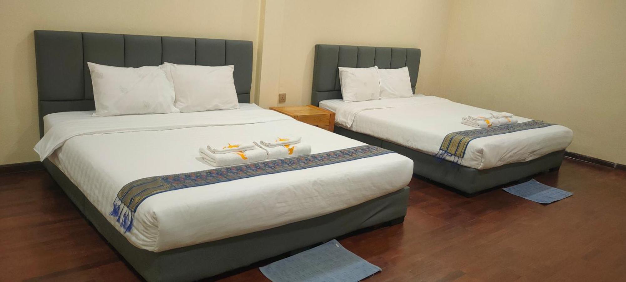 Yula Hotel Thatluang Вьентьян Номер фото